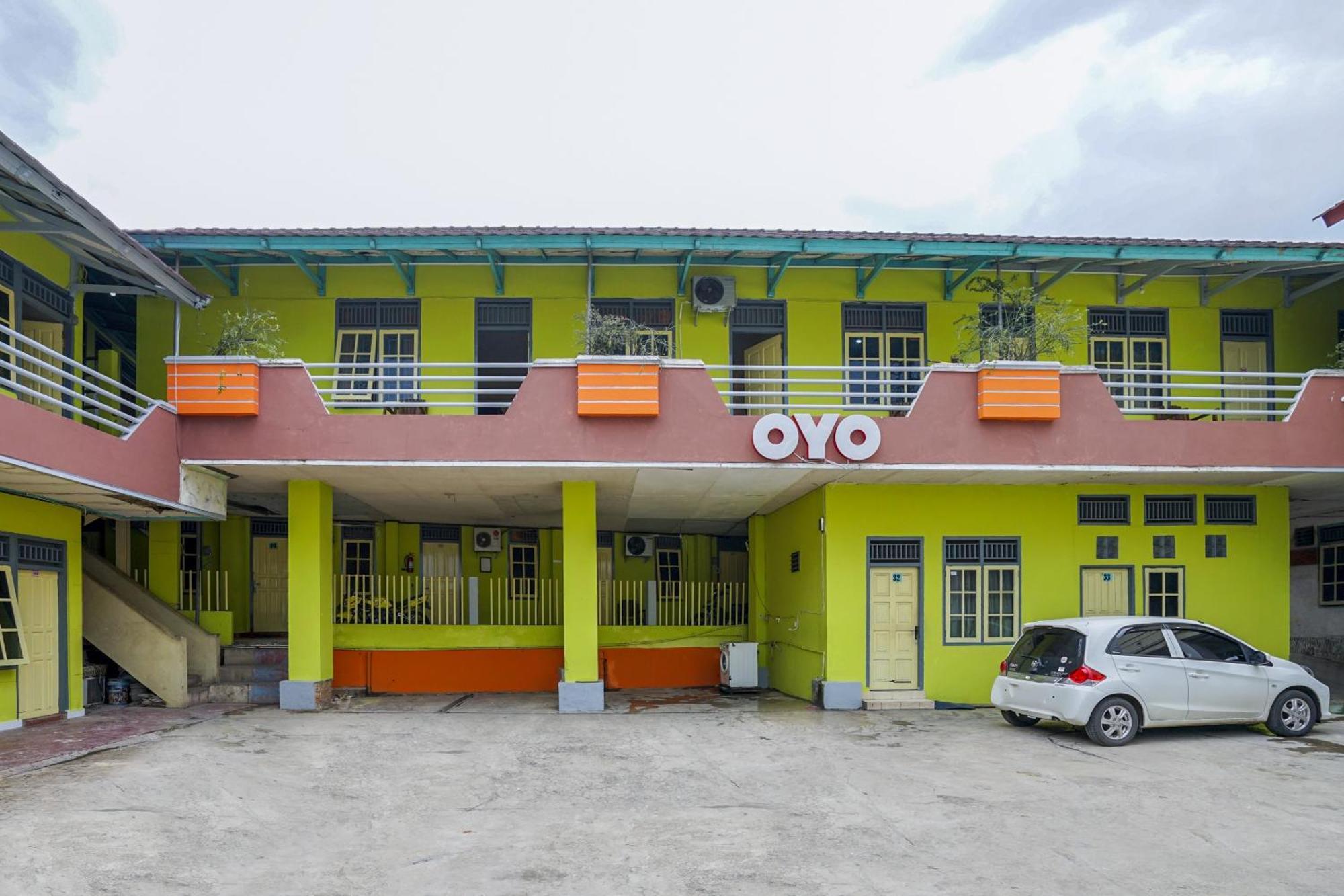 Oyo 2177 Trikora Indah Residence Palembang Exterior foto